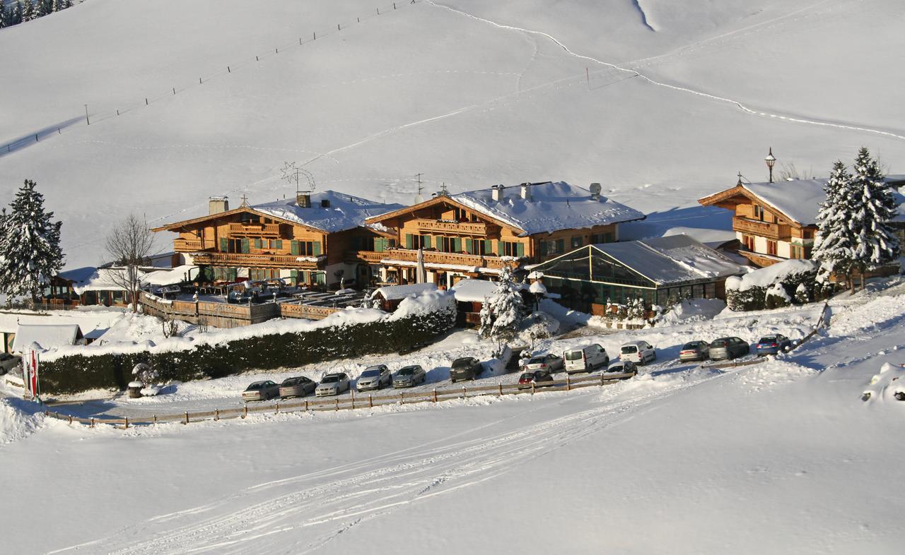 Rosis Sonnbergstuben Hotel Kitzbuhel Exterior photo